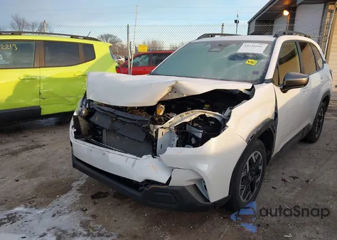 2025 Subaru Forester Premium из США, поврежденный, VIN JF2SLDDC7SH437611